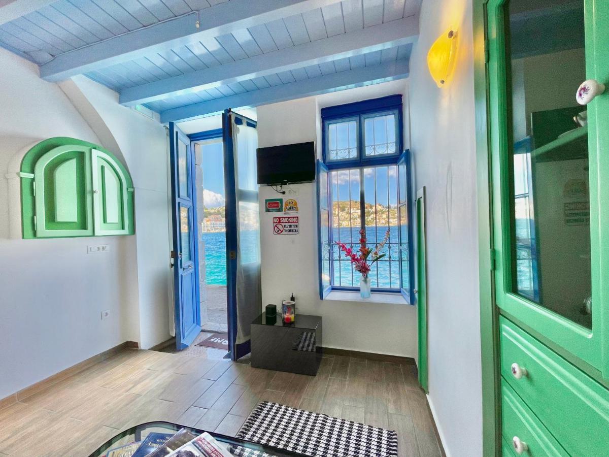Seafront - Harbour View , Pitini 2 Apartment Symi Exterior foto