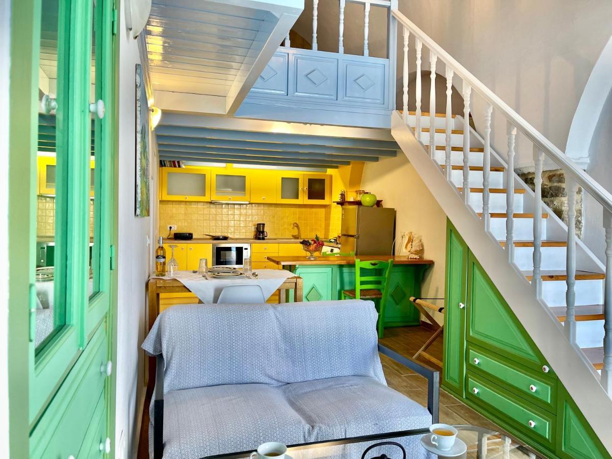 Seafront - Harbour View , Pitini 2 Apartment Symi Exterior foto